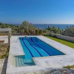 Duke's Vista In Porto Heli Karafotaíika