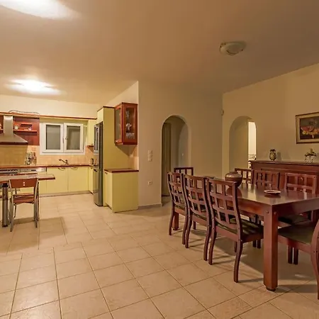 Holiday home Duke's Vista In Porto Heli *